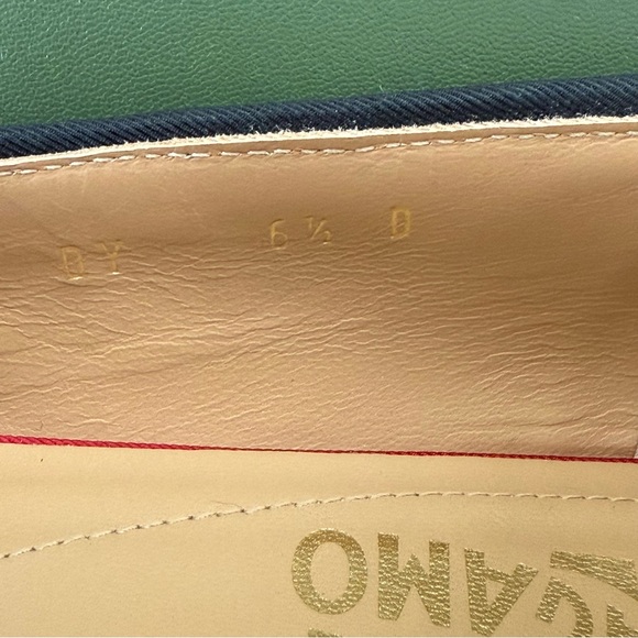 Salvatore Ferragamo Varina ballet flats (size 6.5 wide) - Picture 3 of 12